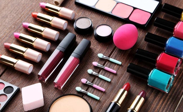 法國化妝品進(jìn)口報(bào)關(guān)需要注意哪些事項(xiàng) 法國化妝品進(jìn)口報(bào)關(guān)需要注意哪些事項(xiàng)