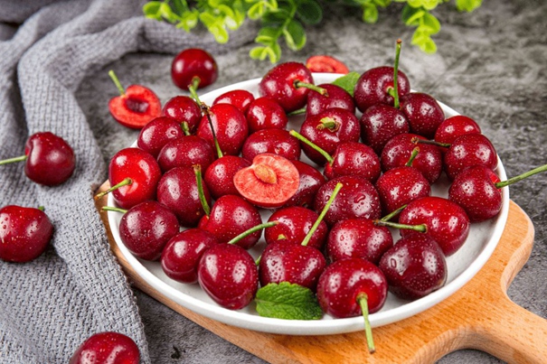 車(chē)?yán)遄訄?bào)關(guān)公司推薦車(chē)?yán)遄訖烟疫M(jìn)口報(bào)關(guān)公司哪家好