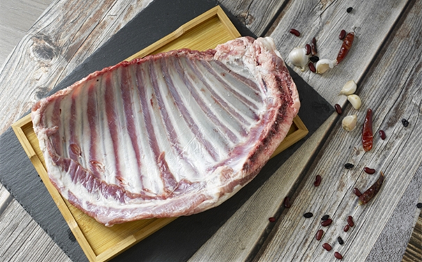 如何進(jìn)口羊肉報(bào)關(guān)所需資質(zhì)以及資料 如何進(jìn)口羊肉報(bào)關(guān)所需資質(zhì)以及資料