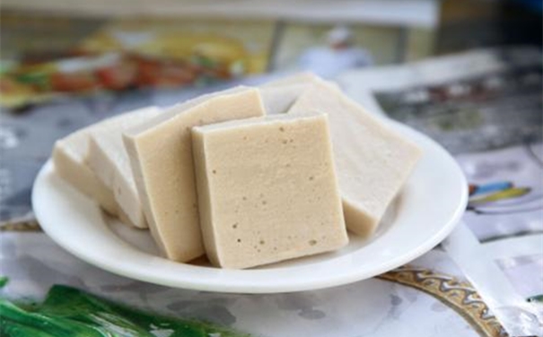 冷凍魚(yú)糜進(jìn)口報(bào)關(guān)之前需要注意這些事項(xiàng) 冷凍魚(yú)糜進(jìn)口報(bào)關(guān)之前需要注意這些事項(xiàng)