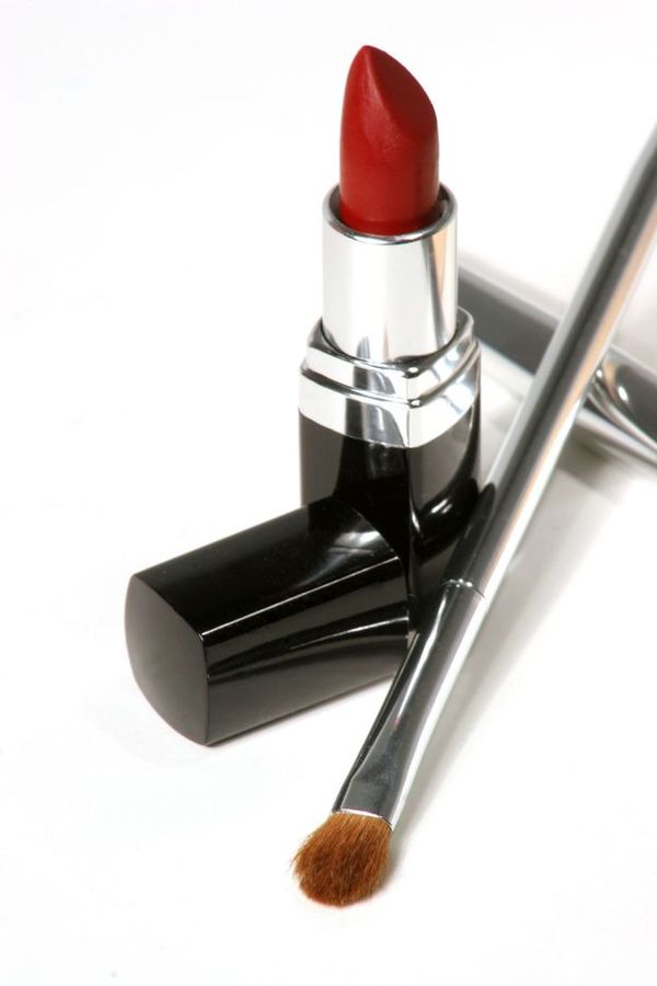 你的化妝品安全嗎?化妝品安全性評價包括了哪些內(nèi)容? 你的化妝品安全嗎?化妝品安全性評價包括了哪些內(nèi)容?