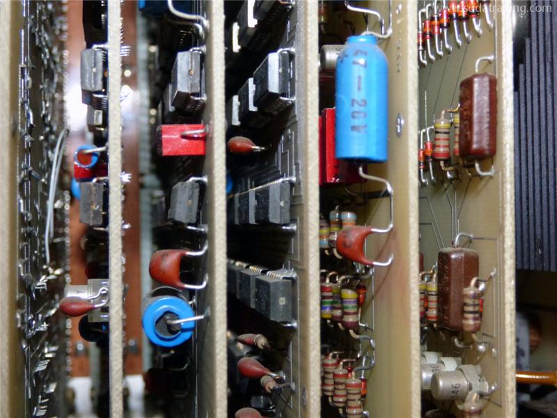 集成電路芯片進(jìn)口報(bào)關(guān)代理的關(guān)稅進(jìn)口集成電路報(bào)關(guān)的資料 集成電路芯片進(jìn)口報(bào)關(guān)代理的關(guān)稅進(jìn)口集成電路報(bào)關(guān)的資料