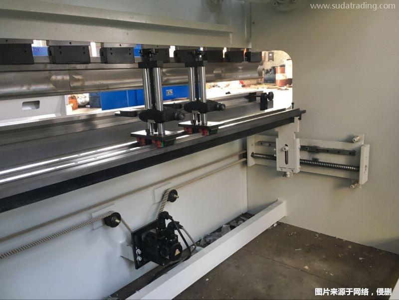 荷蘭新舊數(shù)控機(jī)床進(jìn)口清關(guān)的流程進(jìn)口機(jī)床清關(guān)注意事項(xiàng) 荷蘭新舊數(shù)控機(jī)床進(jìn)口清關(guān)的流程進(jìn)口機(jī)床清關(guān)注意事項(xiàng)